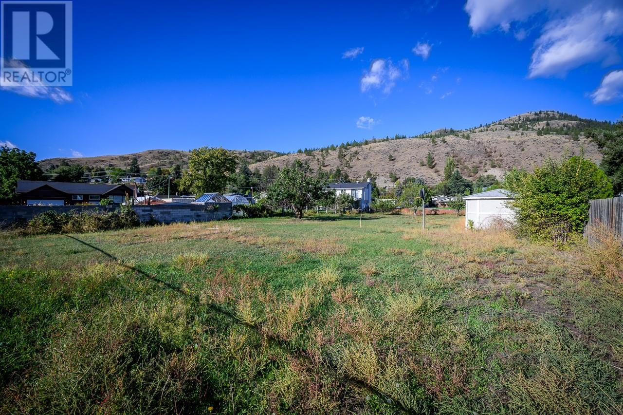 2535/2537 Elston Drive, Kamloops, British Columbia  V2B 6X2 - Photo 6 - 10332762