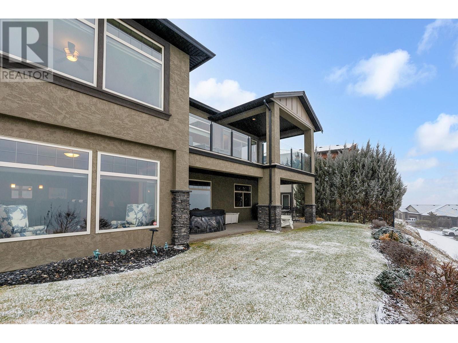 1014 Hewetson Avenue, Kelowna, British Columbia  V1W 5H8 - Photo 38 - 10332551