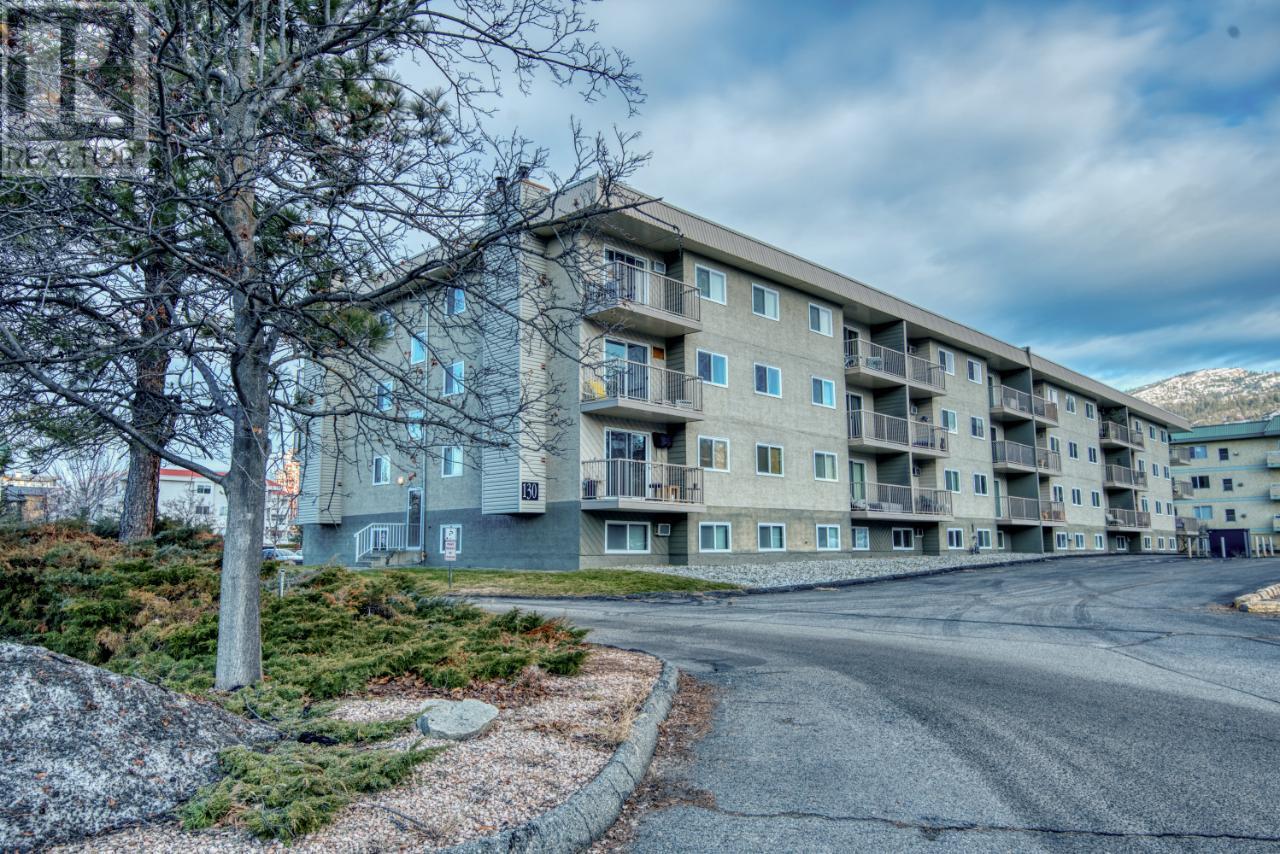 130 Skaha Place Unit# 408, Penticton, British Columbia  V2A 7J6 - Photo 1 - 10332945