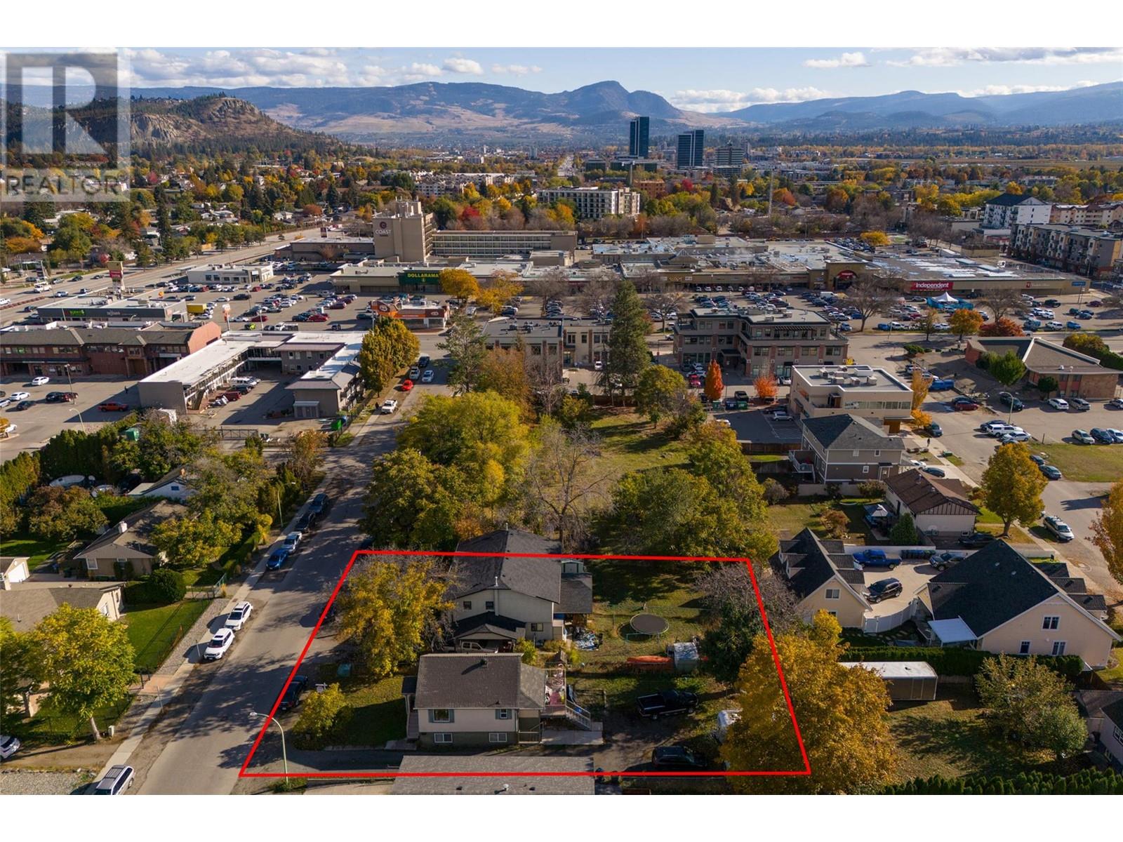 1025 & 1033/1035 Laurier Avenue, Kelowna, British Columbia  V1Y 6B2 - Photo 10 - 10332855