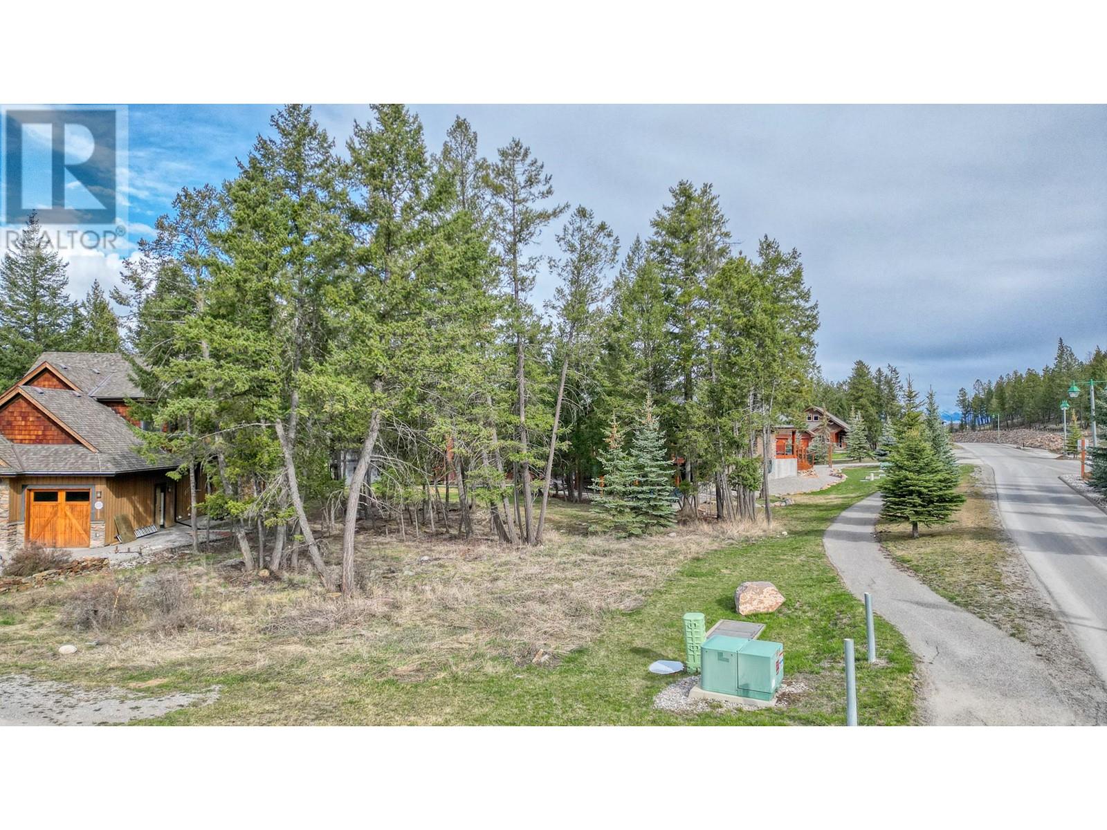 2564 Sandstone Green Green, Invermere, British Columbia  V0A 1K3 - Photo 12 - 10330846