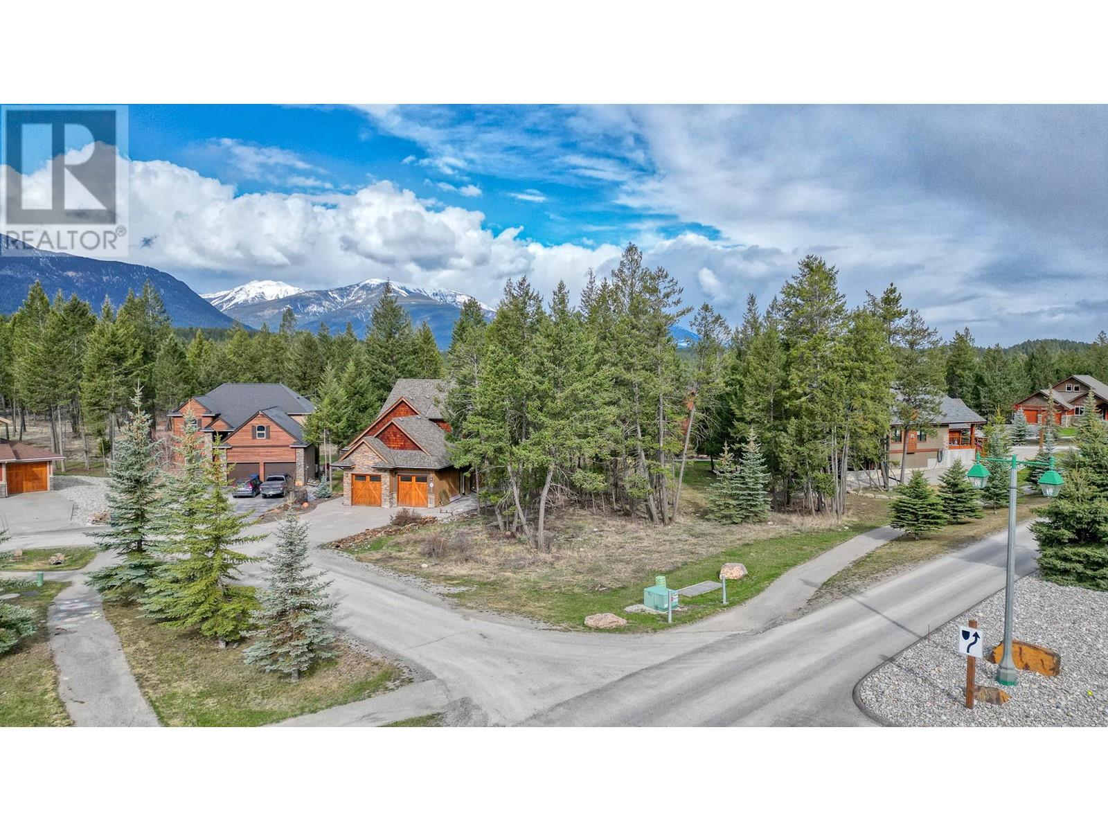 2564 Sandstone Green Green, Invermere, British Columbia  V0A 1K3 - Photo 13 - 10330846