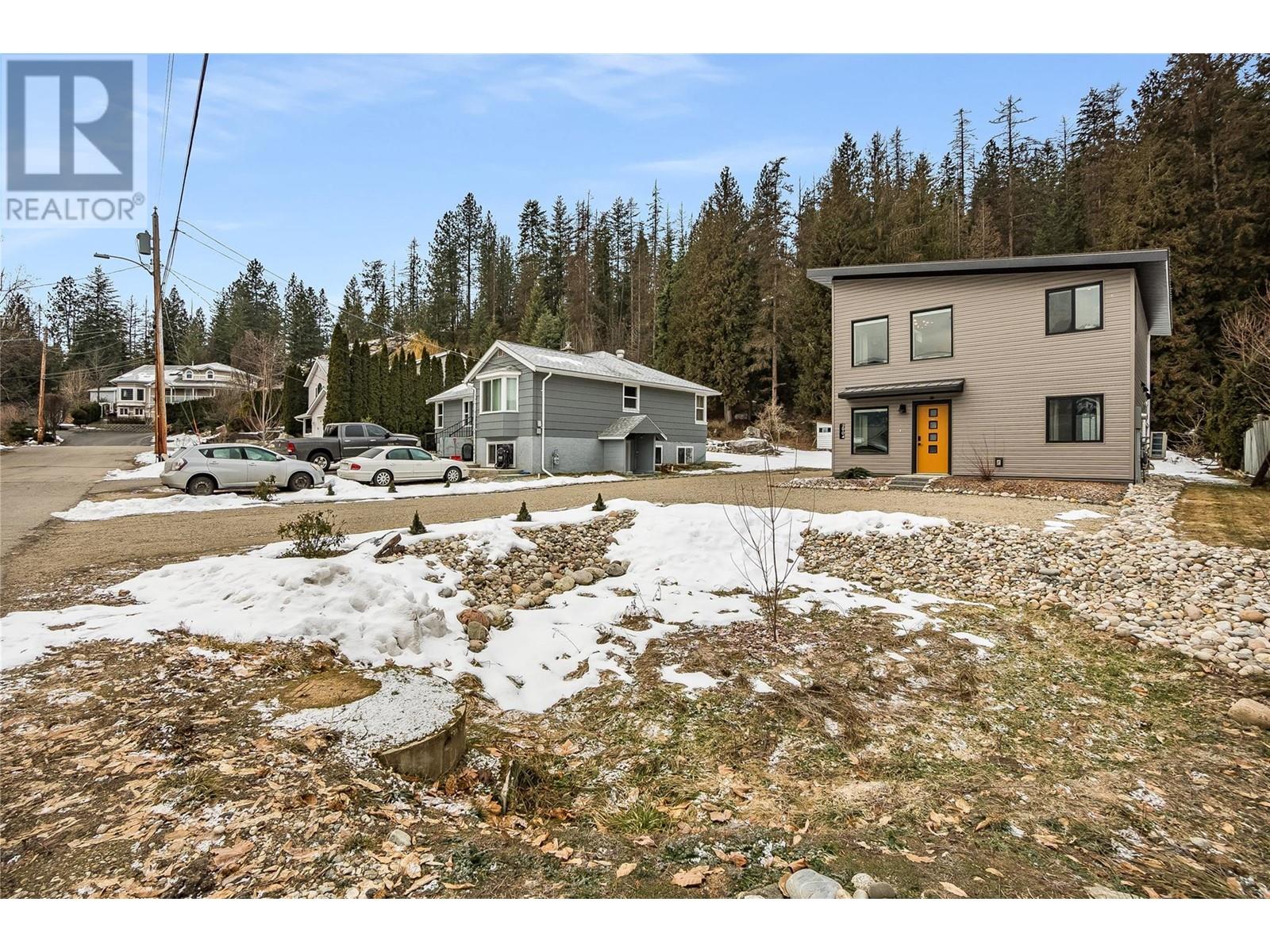 2904 9th Avenue, Castlegar, British Columbia  V1N 2Z1 - Photo 44 - 10332851