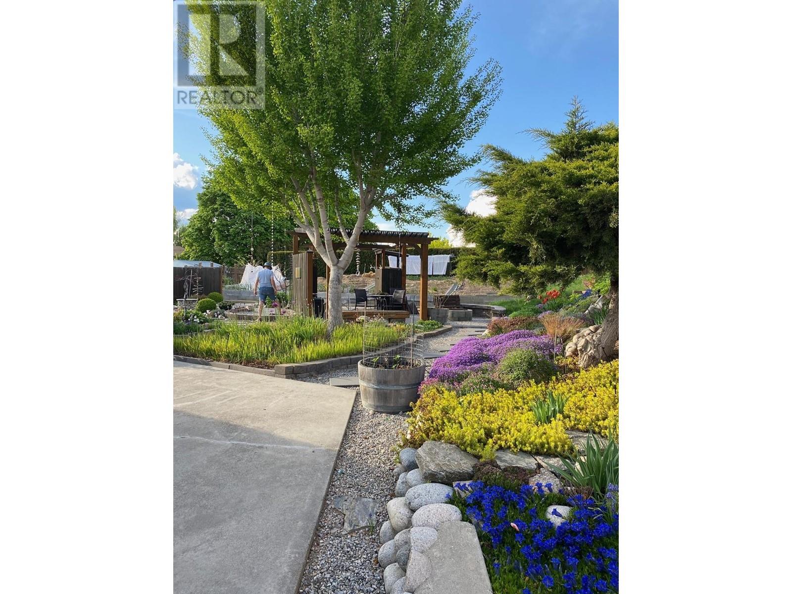 199 Walden Crescent, Penticton, British Columbia  V2A 1R8 - Photo 43 - 10333376