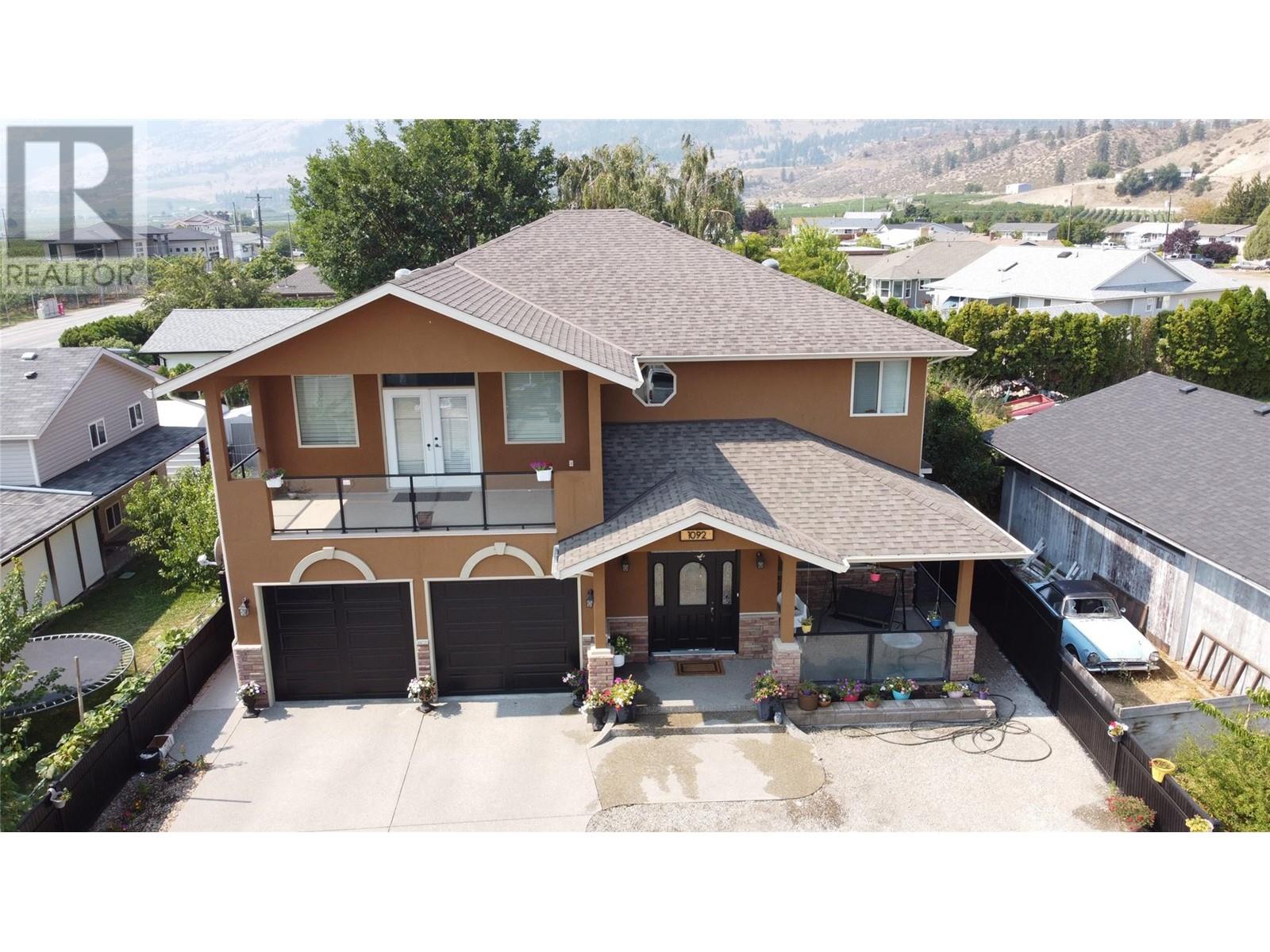 1092 Rockcliffe Road, Oliver, British Columbia  V0H 1T6 - Photo 1 - 10331835