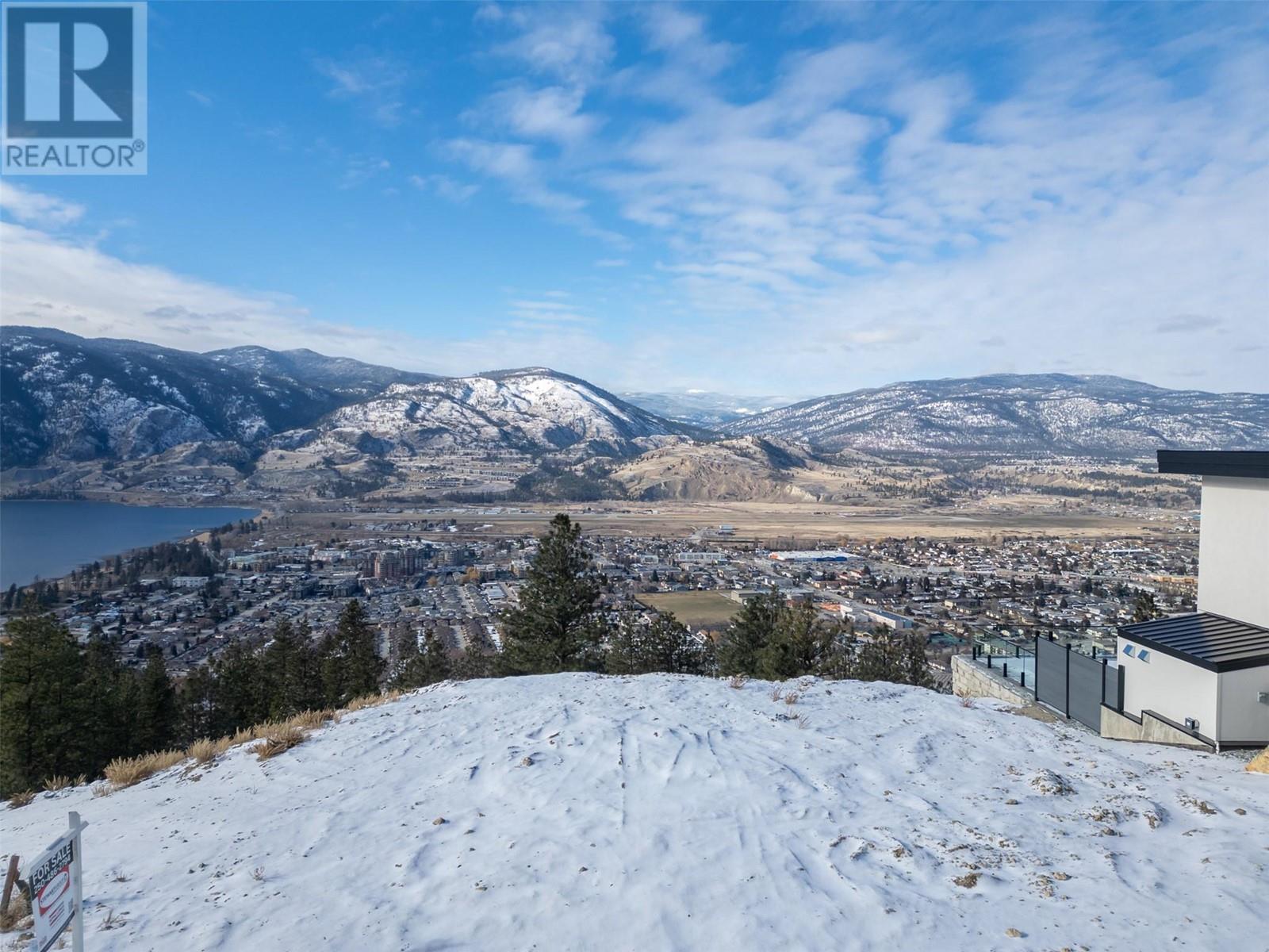 3331 Evergreen Drive Unit# 108, Penticton, British Columbia  V2A 1J3 - Photo 3 - 10333747