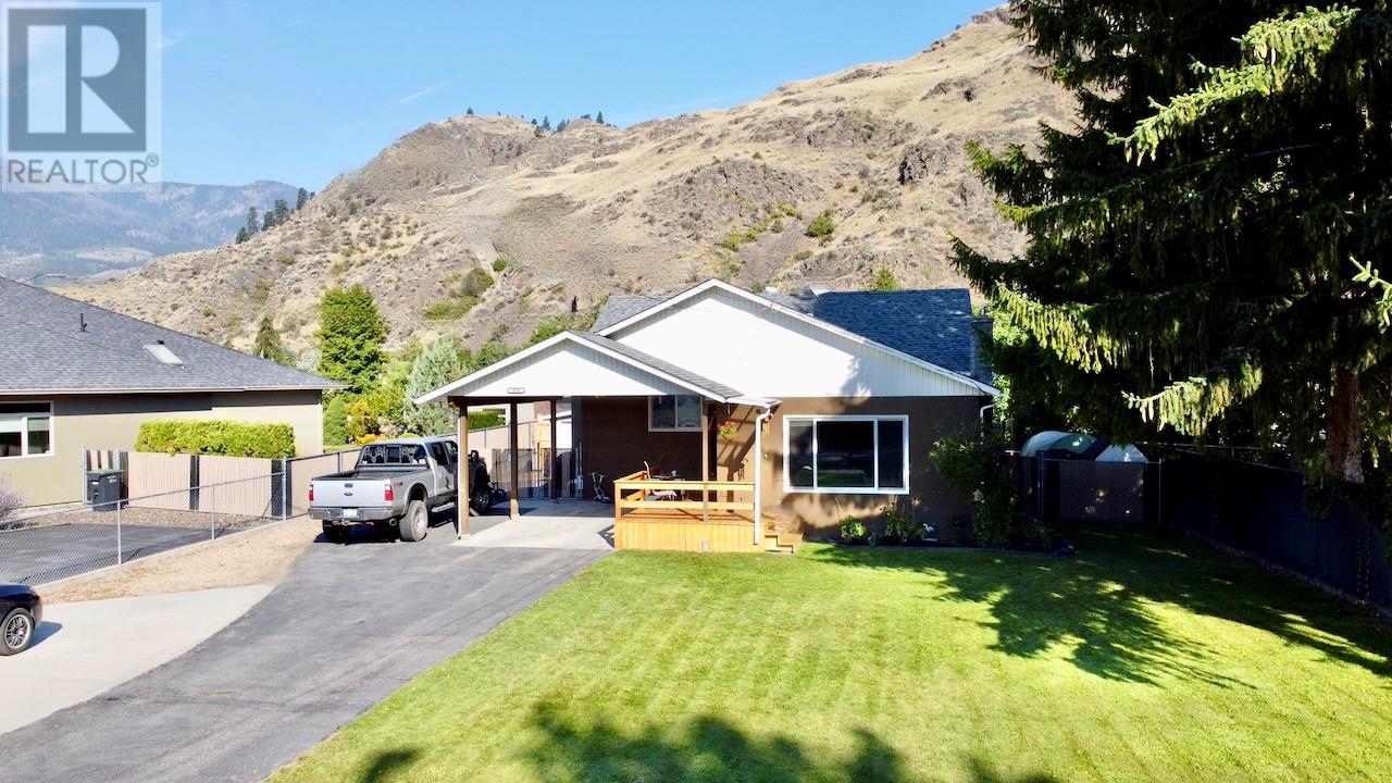 994 Rockcliffe Road, Oliver, British Columbia  V0H 1T6 - Photo 1 - 10333820