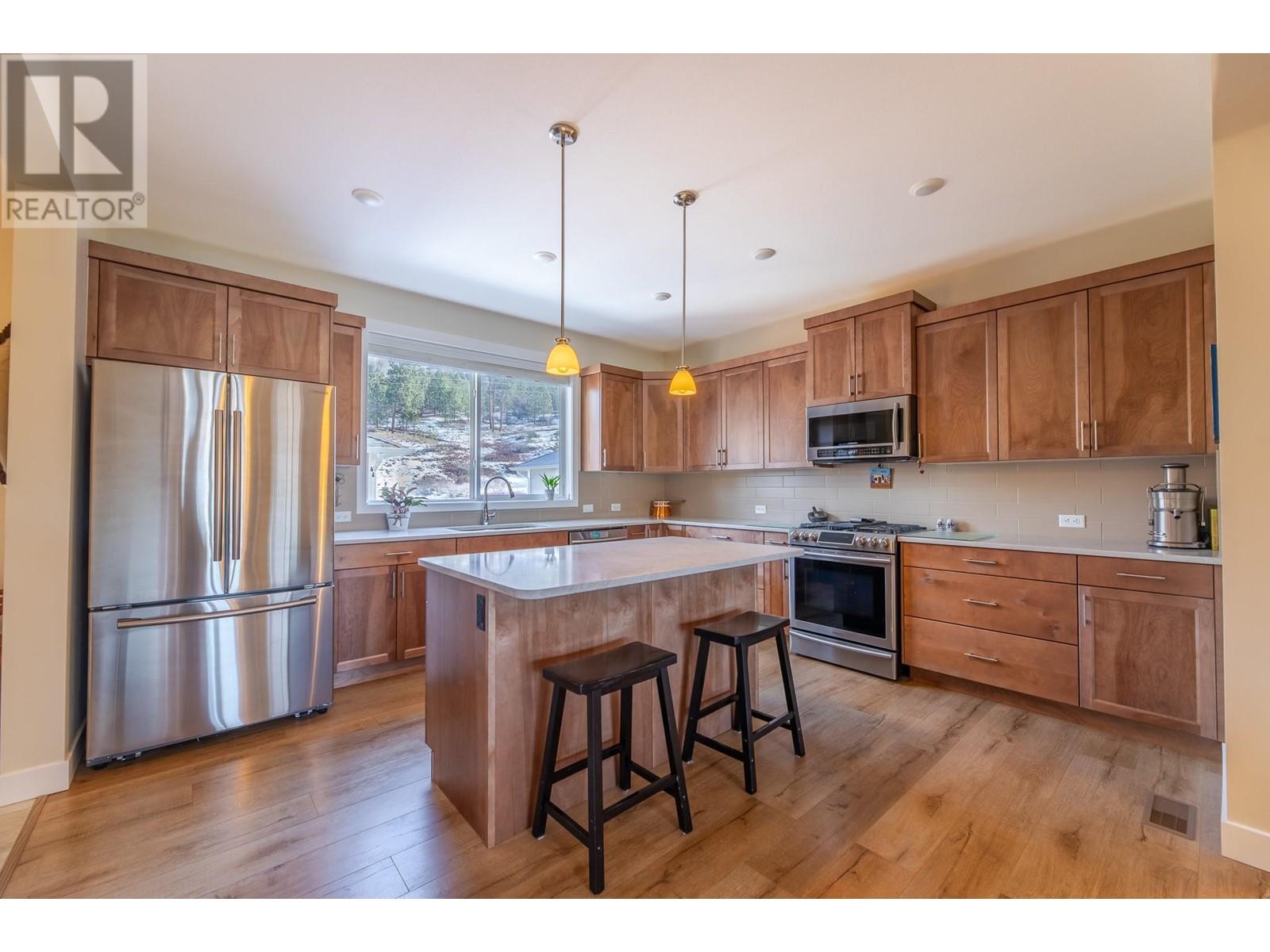 926 Holden Road, Penticton, British Columbia  V2A 9G6 - Photo 6 - 10334017