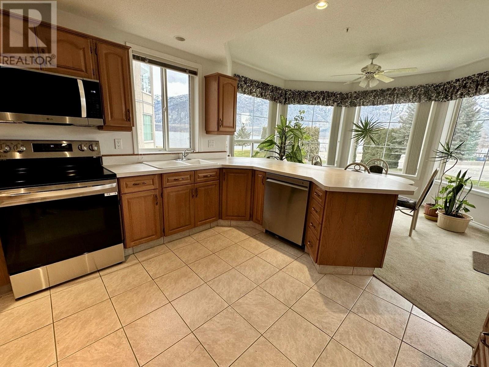 7801 Spartan Drive Unit# 215, Osoyoos, British Columbia  V0H 1V0 - Photo 4 - 10333056