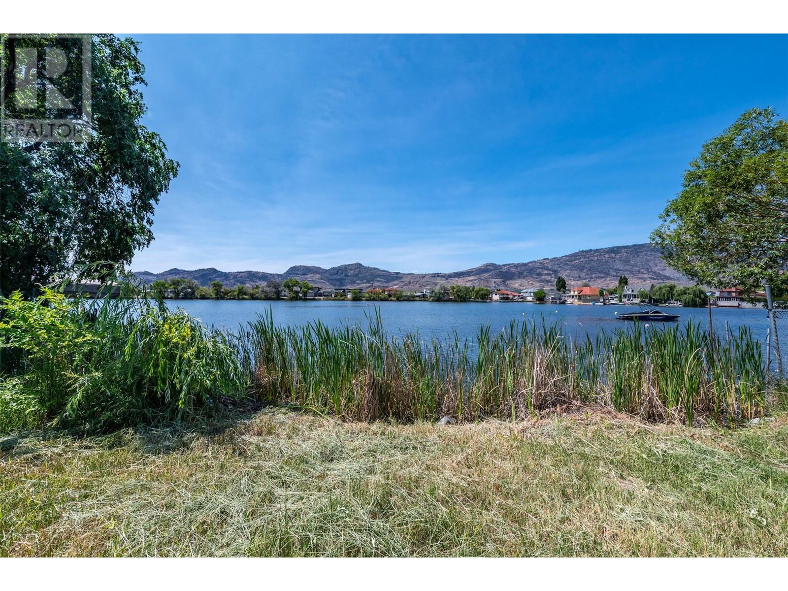 44 Bayview Crescent, Osoyoos, British Columbia  V0H 1V6 - Photo 4 - 10334908