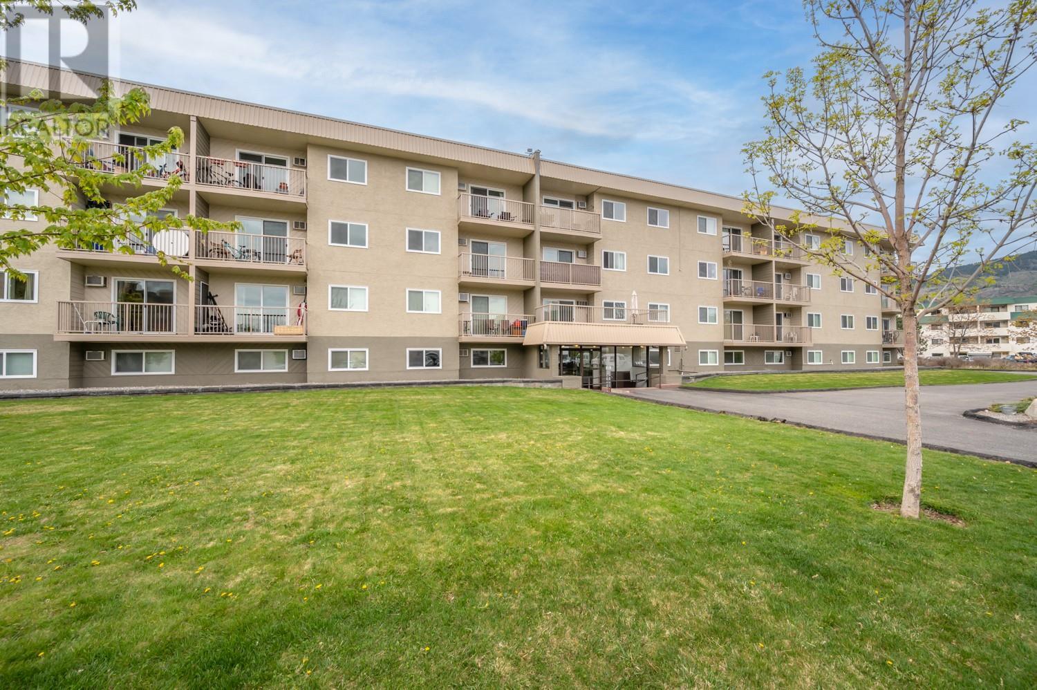 130 Skaha Place Unit# 305, Penticton, British Columbia  V2A 7J6 - Photo 1 - 10335003