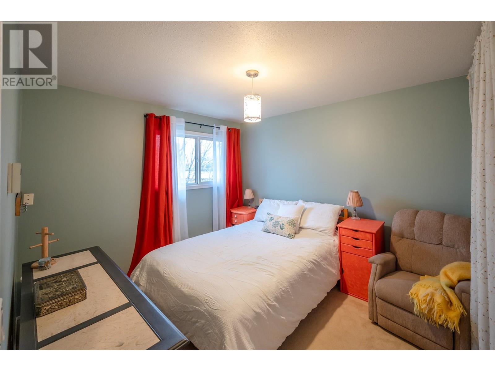 45 Green Avenue W Unit# 2, Penticton, British Columbia  V2A 7E5 - Photo 5 - 10335153