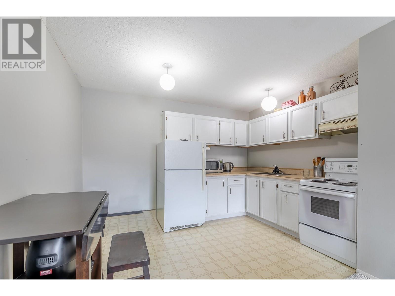 150 Skaha Place Unit# 210, Penticton, British Columbia  V2A 7K1 - Photo 14 - 10334859