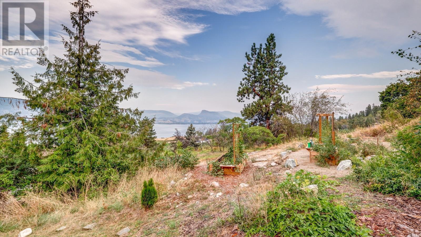 2020 Naramata Road, Penticton, British Columbia  V2A 8T9 - Photo 48 - 10335408