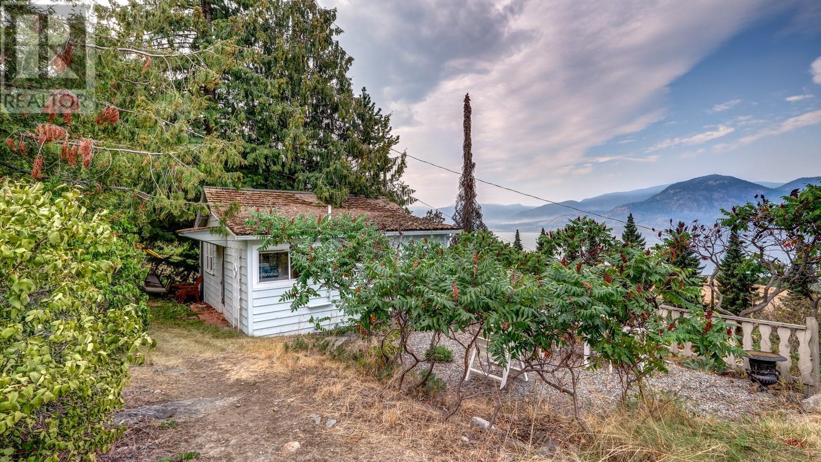 2020 Naramata Road, Penticton, British Columbia  V2A 8T9 - Photo 51 - 10335408