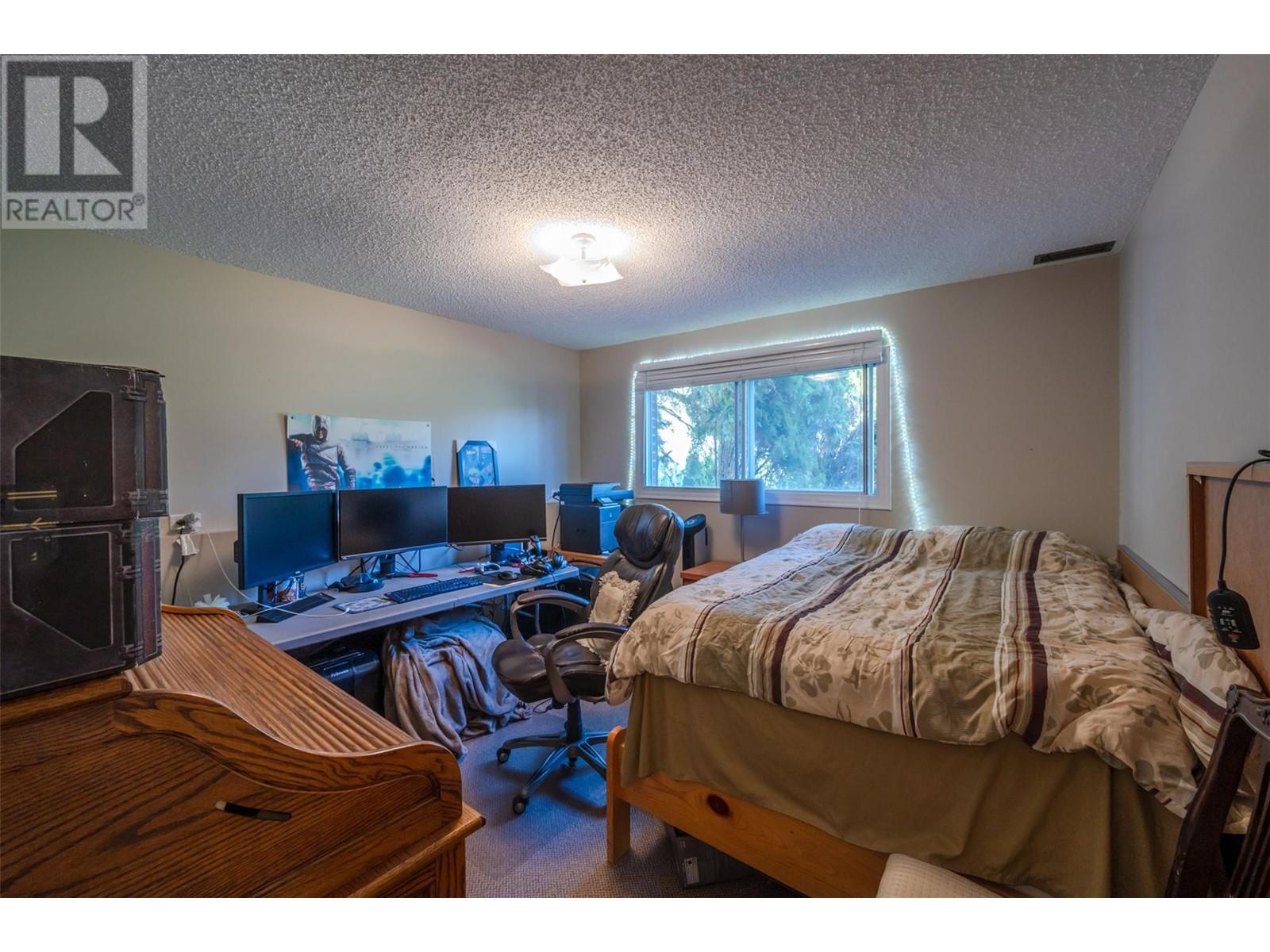 3808 Forsyth Drive, Penticton, British Columbia  V2A 8Z2 - Photo 28 - 10335610