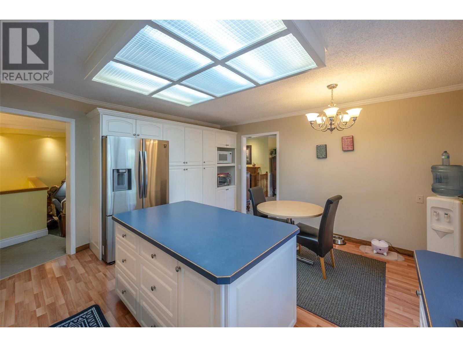 3808 Forsyth Drive, Penticton, British Columbia  V2A 8Z2 - Photo 49 - 10335610