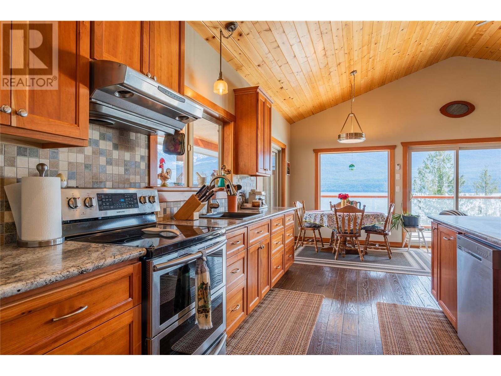 3558 Sprague Street, Ainsworth, British Columbia  V0G 1A0 - Photo 32 - 10335732