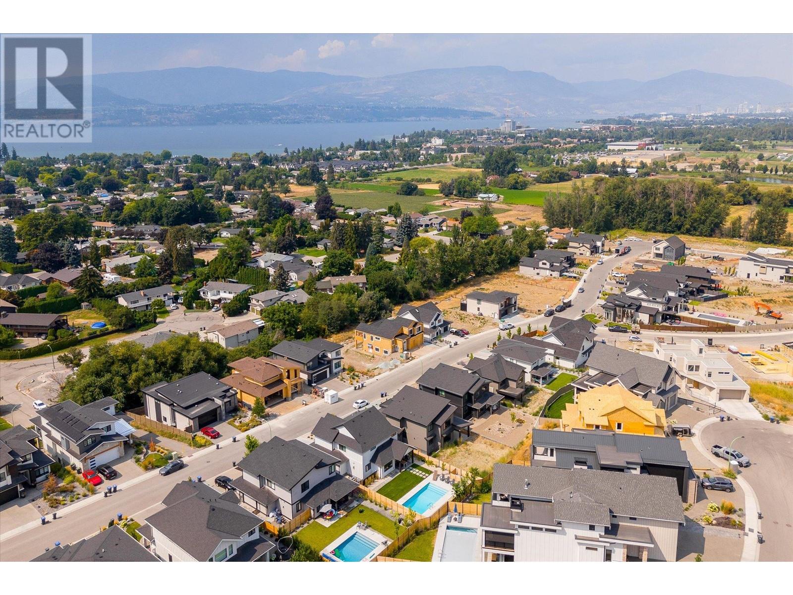4271 Russo Street, Kelowna, British Columbia  V1W 0C6 - Photo 47 - 10335756