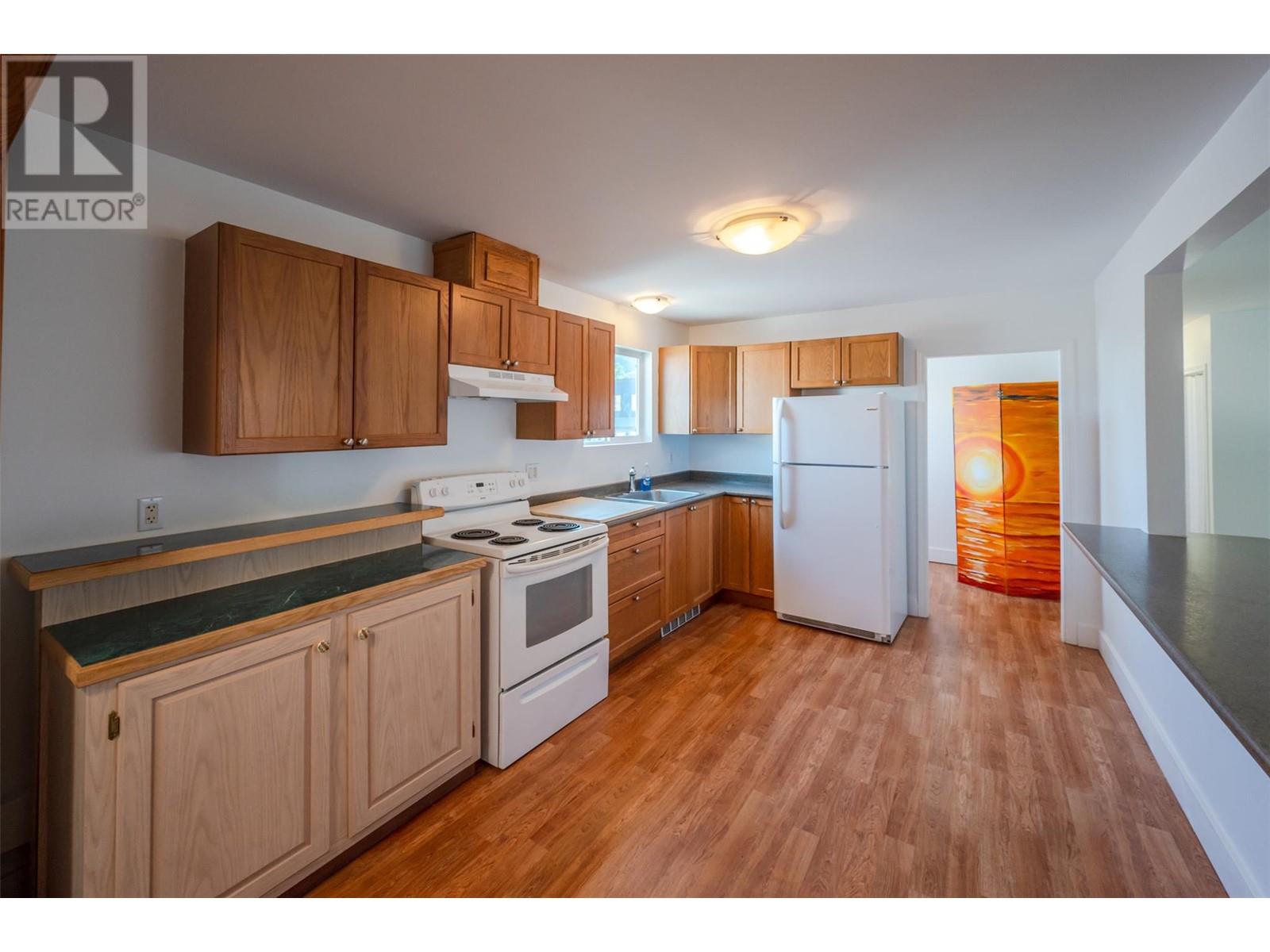 1032/1040 Main Street, Okanagan Falls, British Columbia  V0H 1R4 - Photo 25 - 10335905