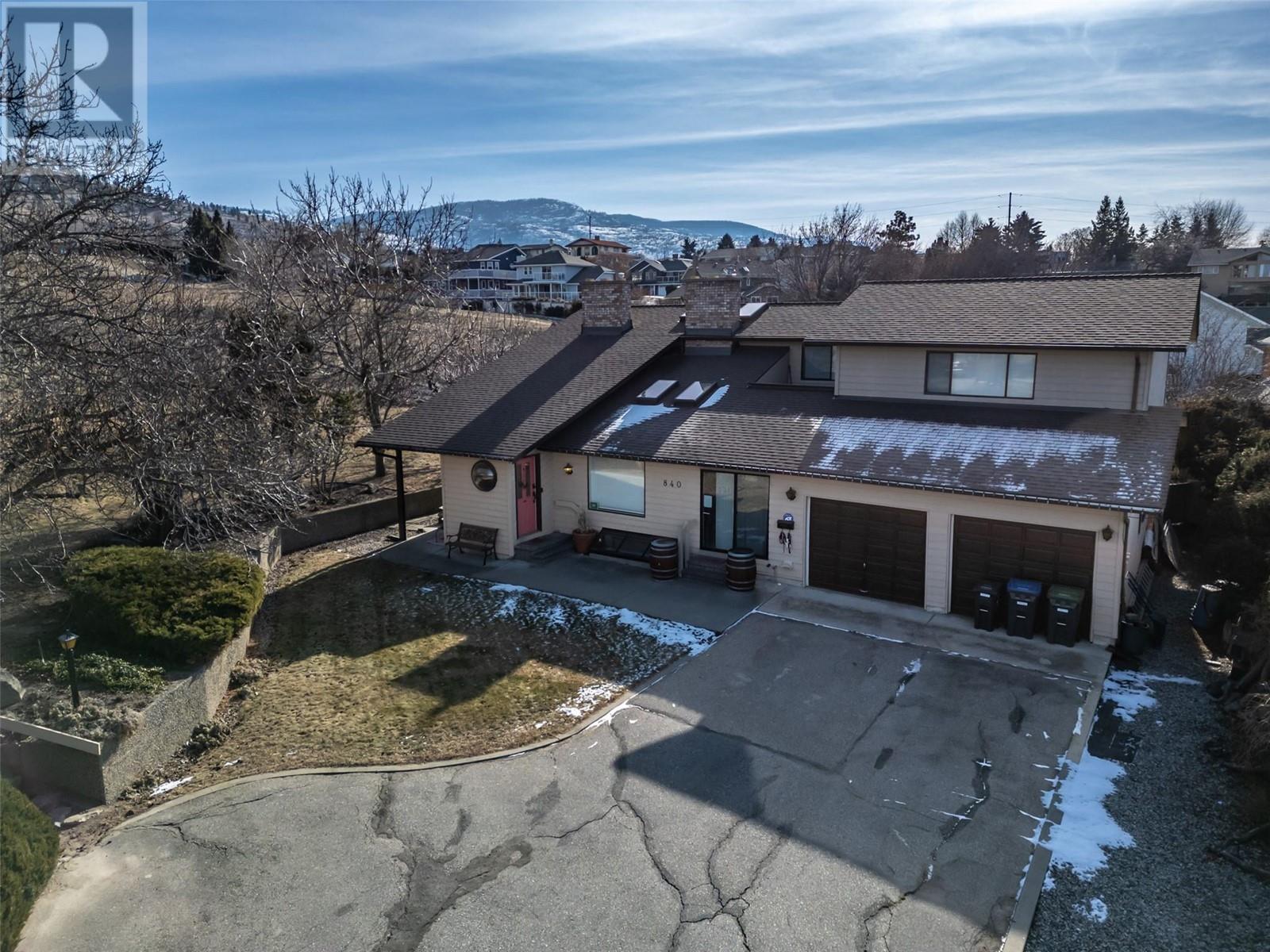 840 Uplands Avenue, Penticton, British Columbia  V2A 7Y1 - Photo 1 - 10335297