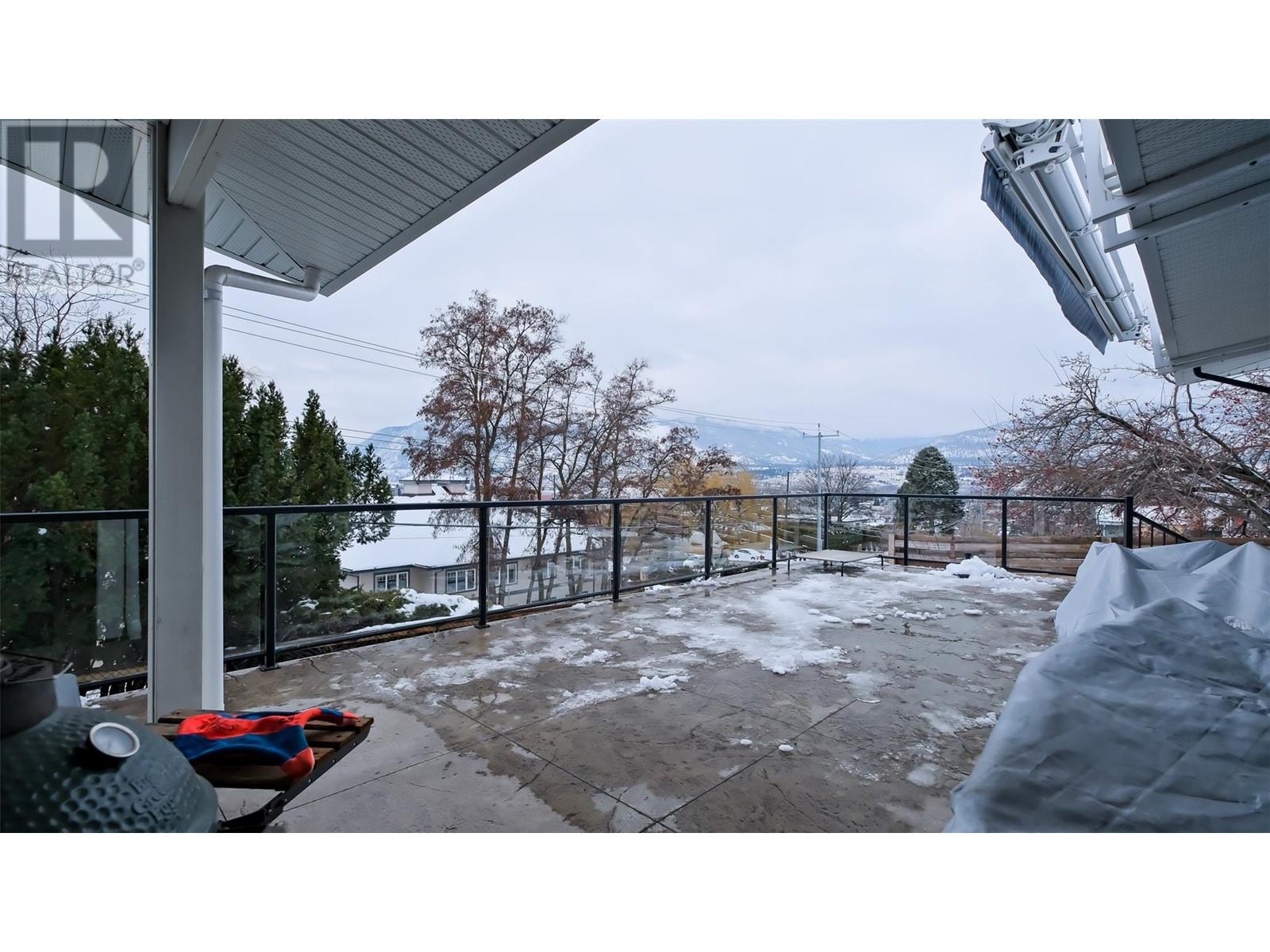 102 Barrington Place, Penticton, British Columbia  V2A 1S4 - Photo 16 - 10336032