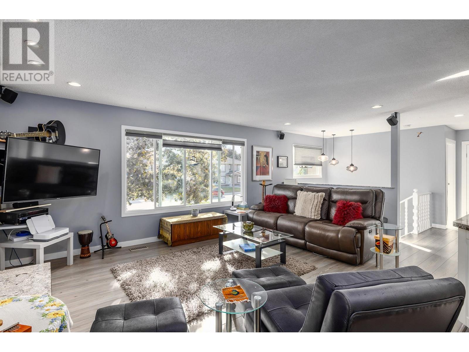 706 Renshaw Road, Kelowna, British Columbia  V1X 6C8 - Photo 5 - 10335733