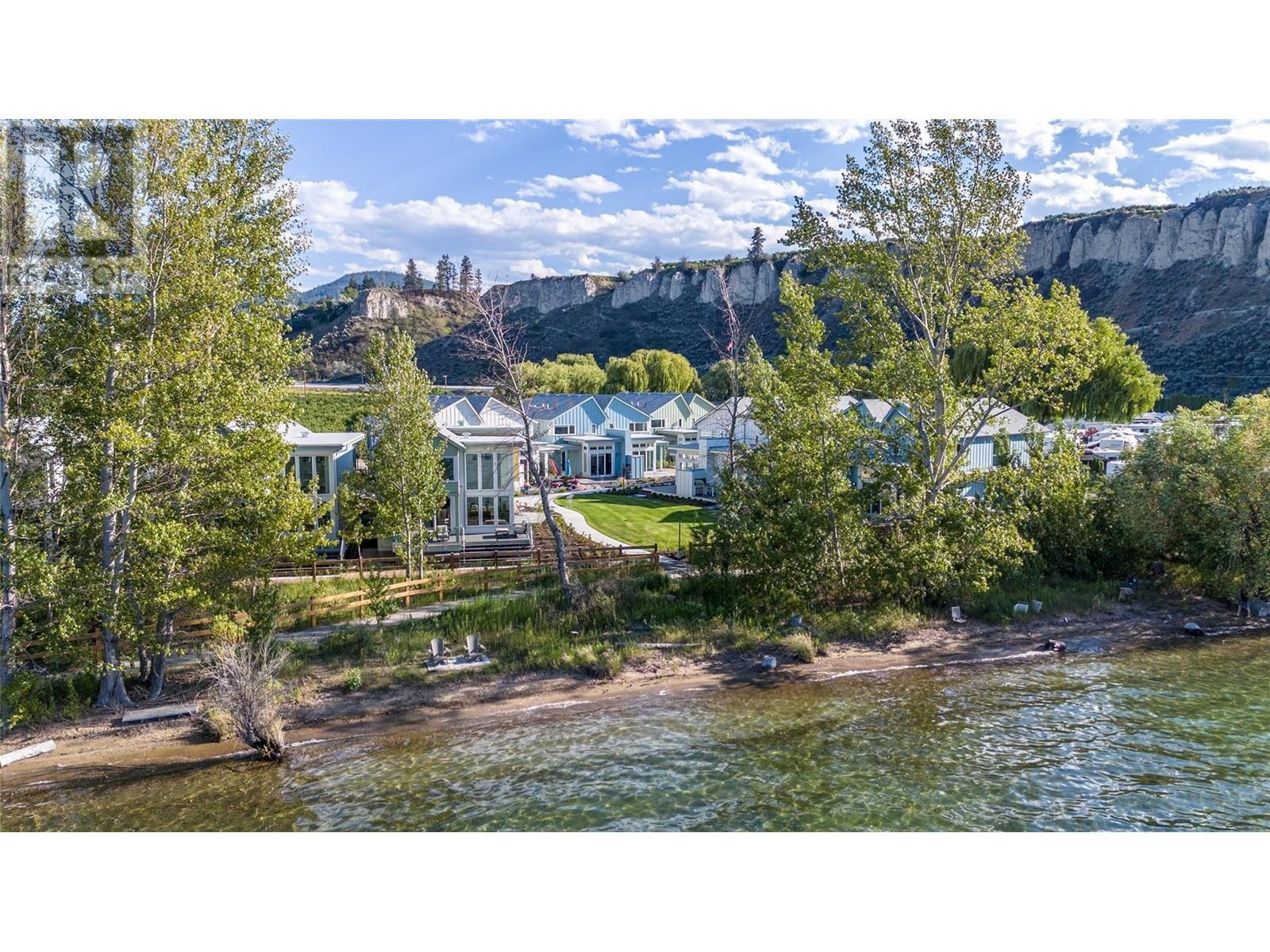 3160 Landry Crescent, Summerland, British Columbia  V0H 1Z9 - Photo 4 - 10335999