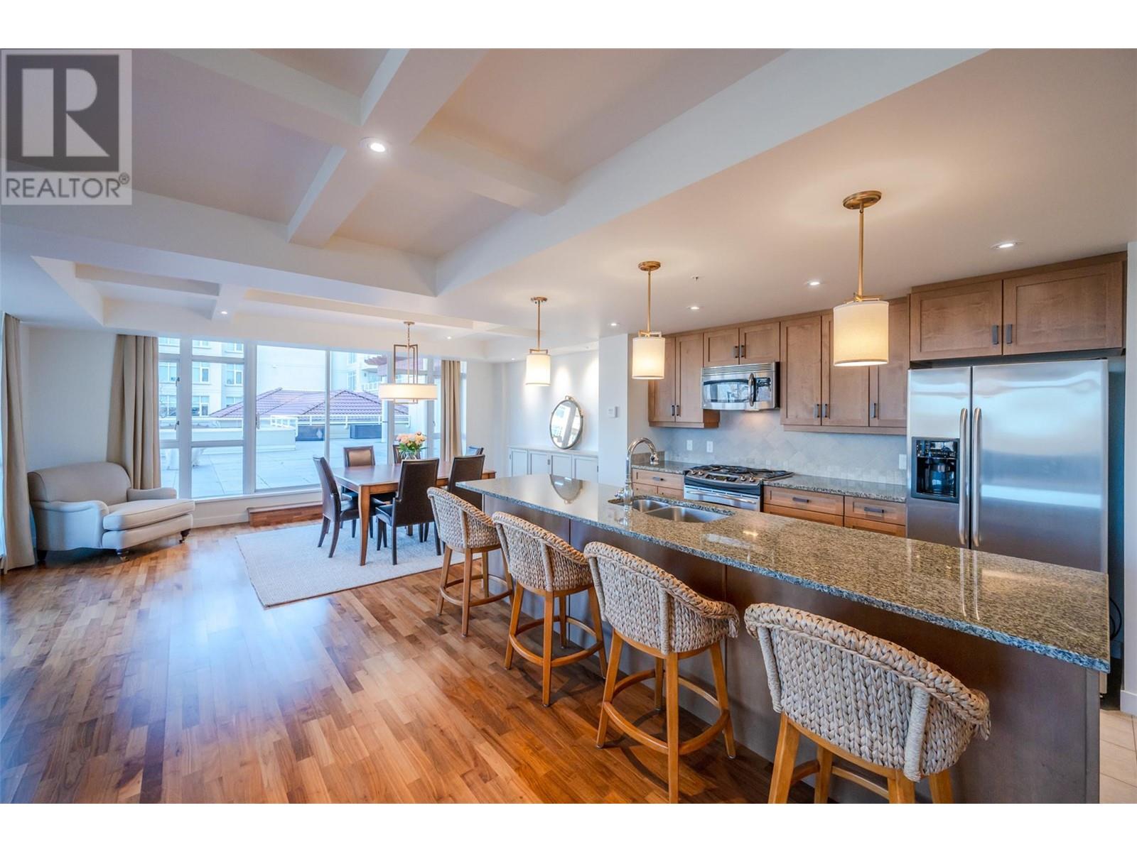 160 Lakeshore Drive W Unit# 302, Penticton, British Columbia  V2A 1B7 - Photo 10 - 10332068