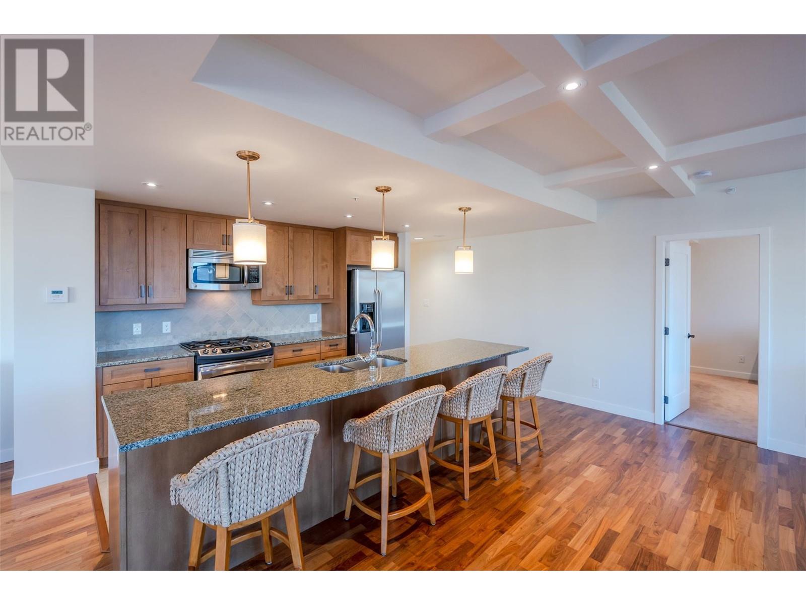 160 Lakeshore Drive W Unit# 302, Penticton, British Columbia  V2A 1B7 - Photo 7 - 10332068