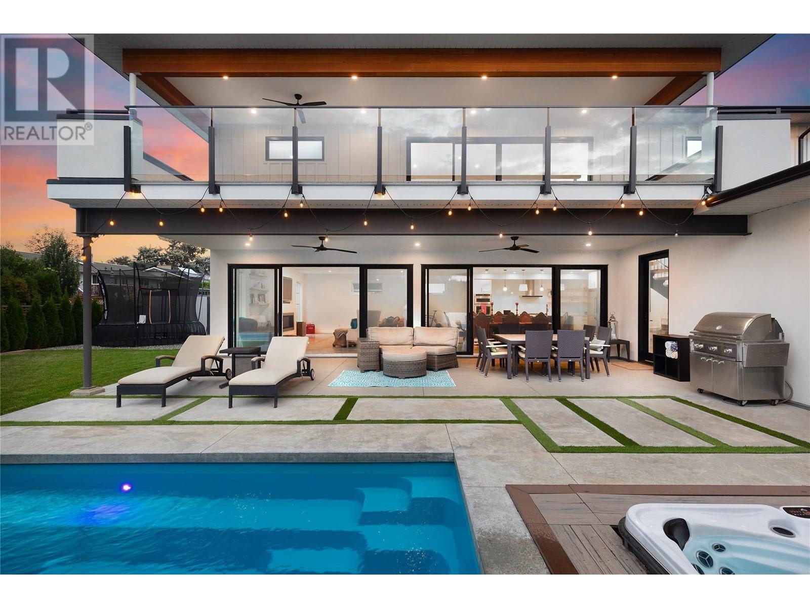 452 Barkley Road, Kelowna, British Columbia  V1W 1E3 - Photo 39 - 10335908