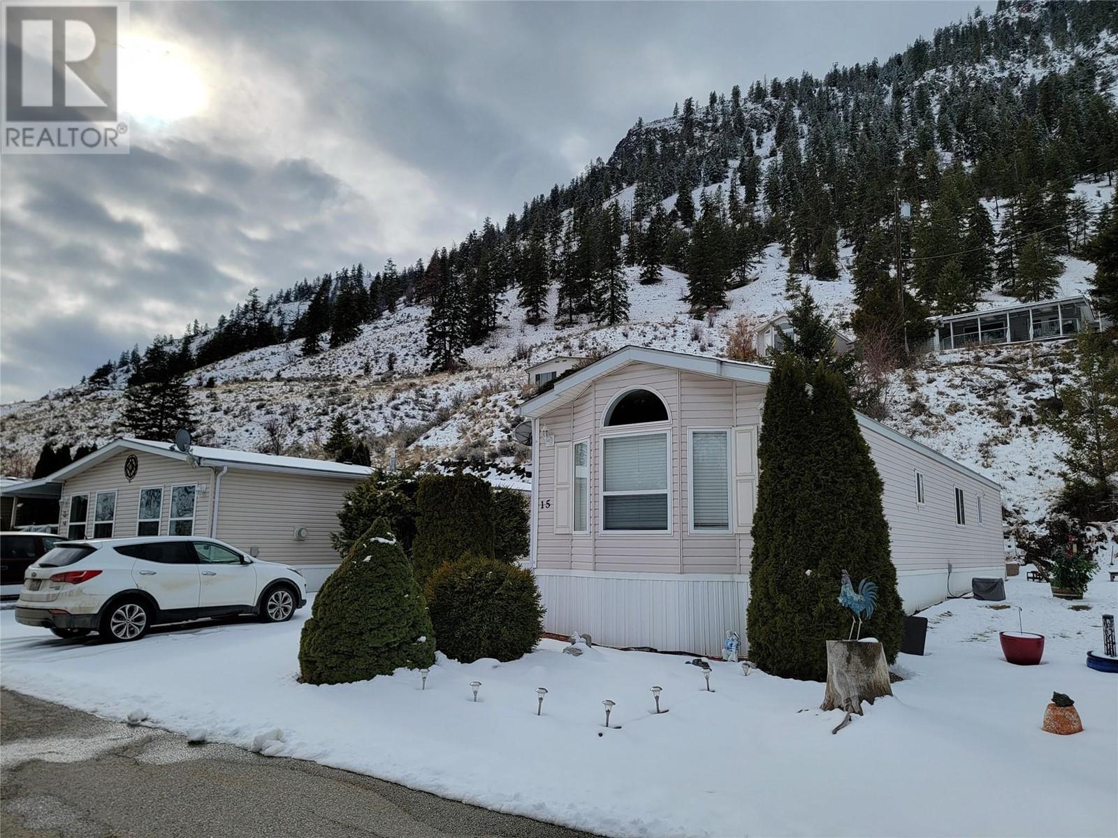 1292 Highway 3a Unit# 15, Keremeos, British Columbia  V0X 1N6 - Photo 2 - 10336220