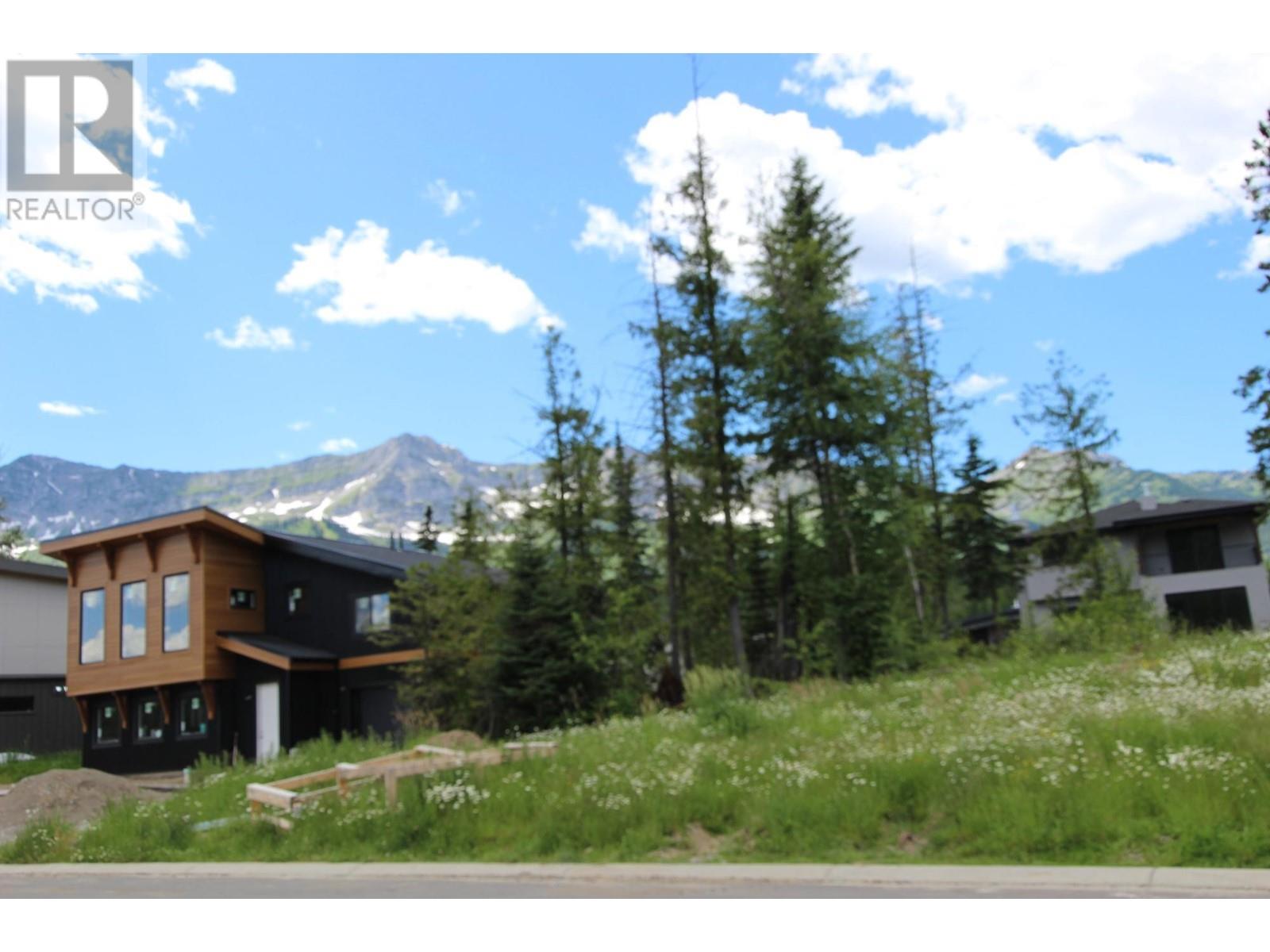 4 Huckleberry Place, Fernie, British Columbia  V0B 1M1 - Photo 13 - 10336250