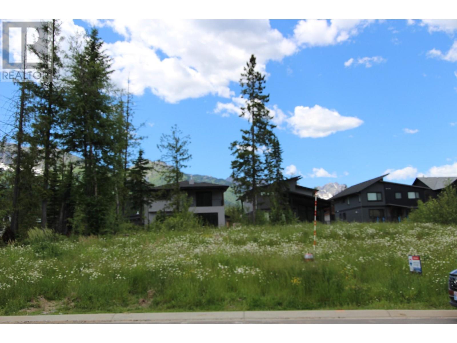 4 Huckleberry Place, Fernie, British Columbia  V0B 1M1 - Photo 14 - 10336250