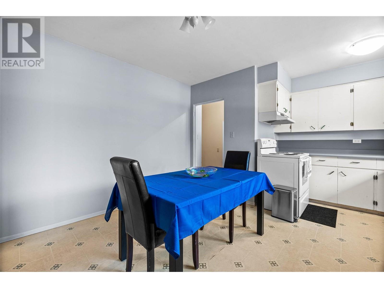 2476 Glenview Avenue, Kamloops, British Columbia  V2B 4L4 - Photo 8 - 10334872