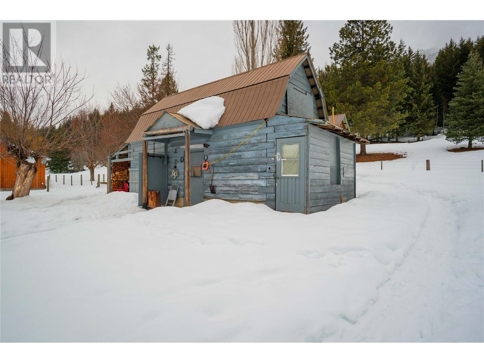 4201 Ross Spur Road, Ross Spur, British Columbia  V0G 1L1 - Photo 29 - 10336276