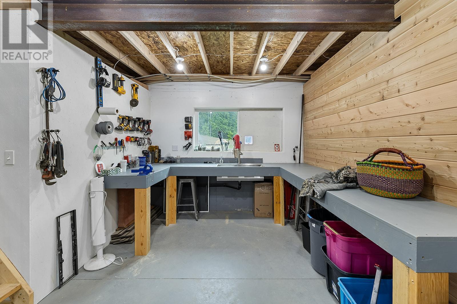 4790 Samuelson Road, Creston, British Columbia  V0B 1C1 - Photo 26 - 10336820