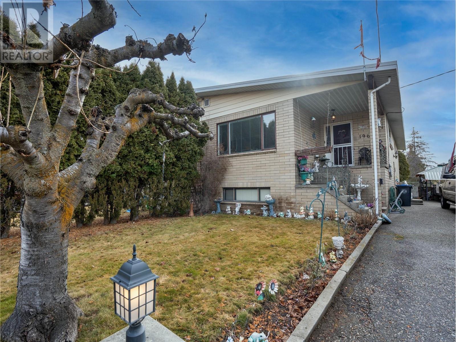 196 Waterford Avenue, Penticton, British Columbia  V2A 3T7 - Photo 1 - 10335917