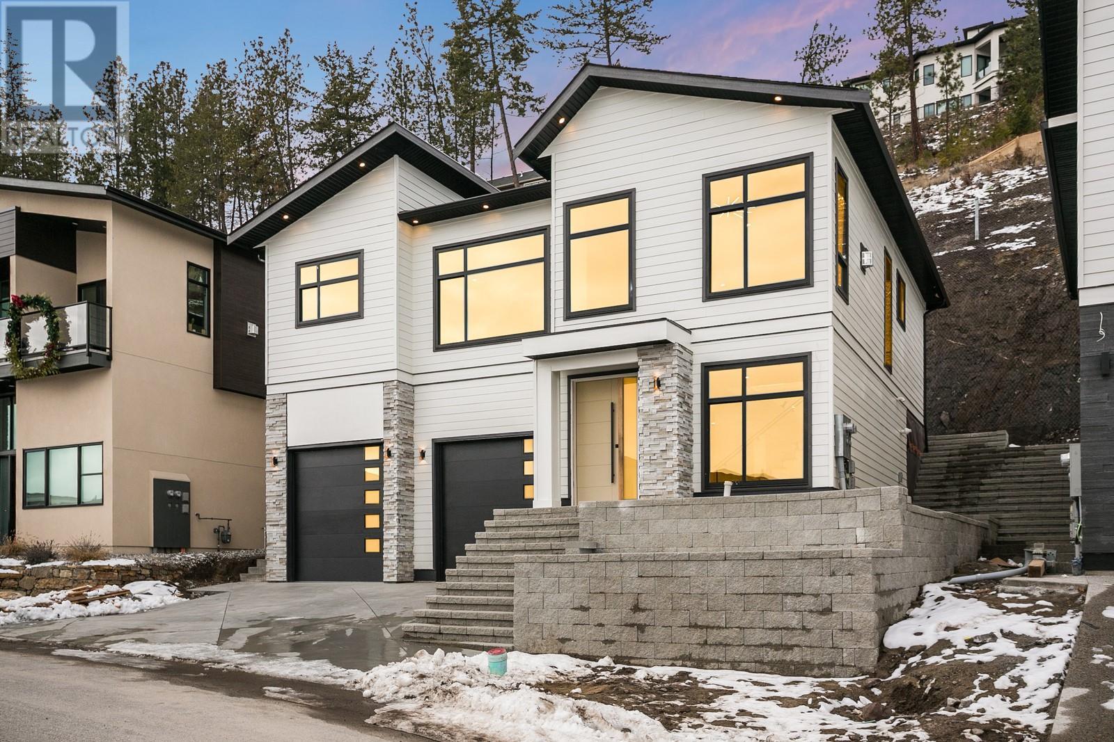 830 Westview Way Unit# 7, West Kelowna, British Columbia  V1Z 0A5 - Photo 1 - 10336265