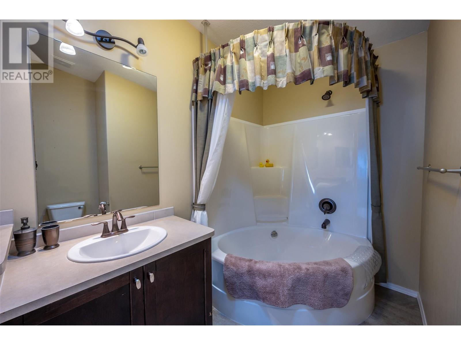 1302 Cedar Street Unit# 7, Okanagan Falls, British Columbia  V0H 1R0 - Photo 38 - 10336330