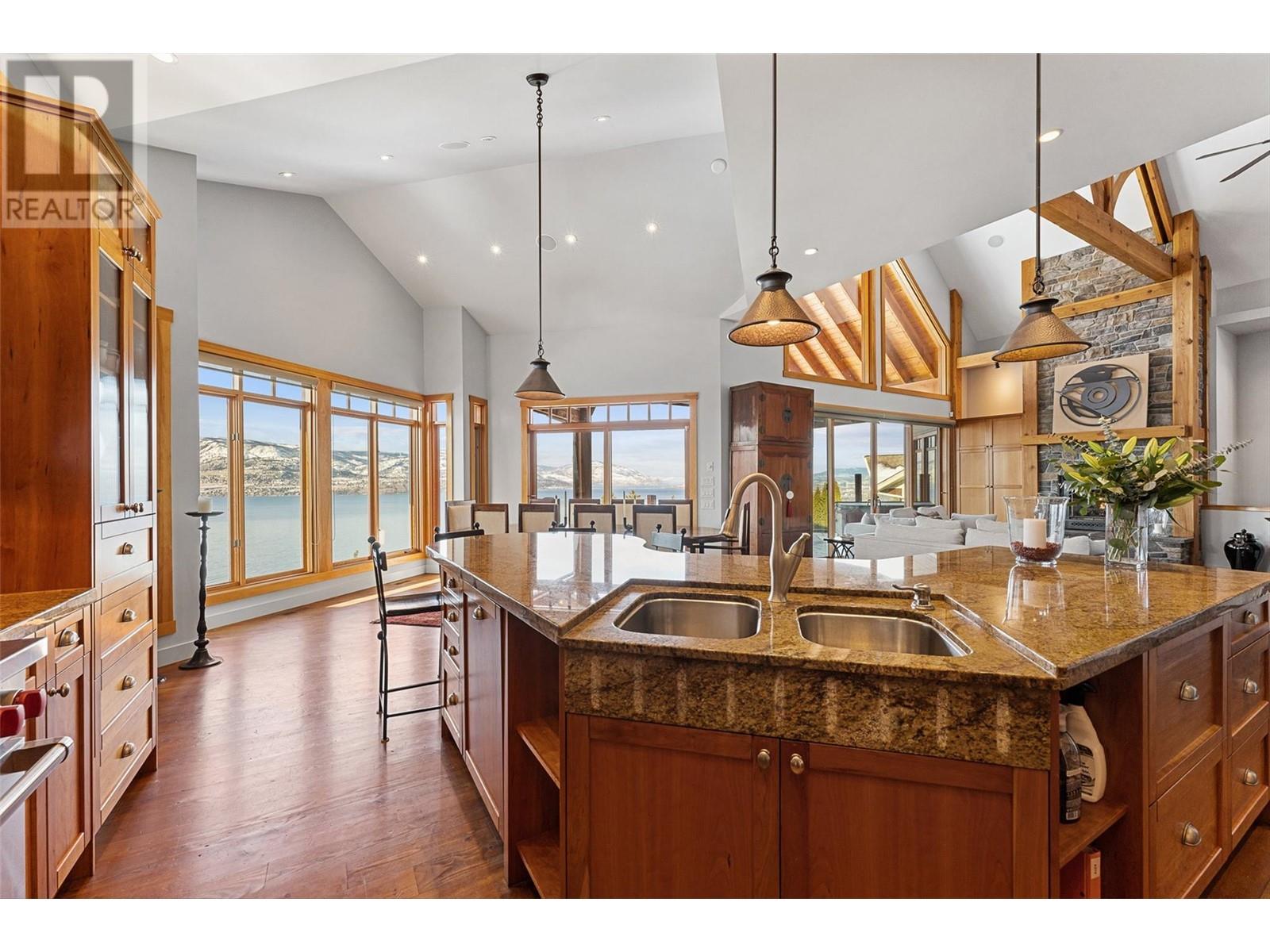 414 Okaview Road, Kelowna, British Columbia  V1W 4K2 - Photo 22 - 10336880