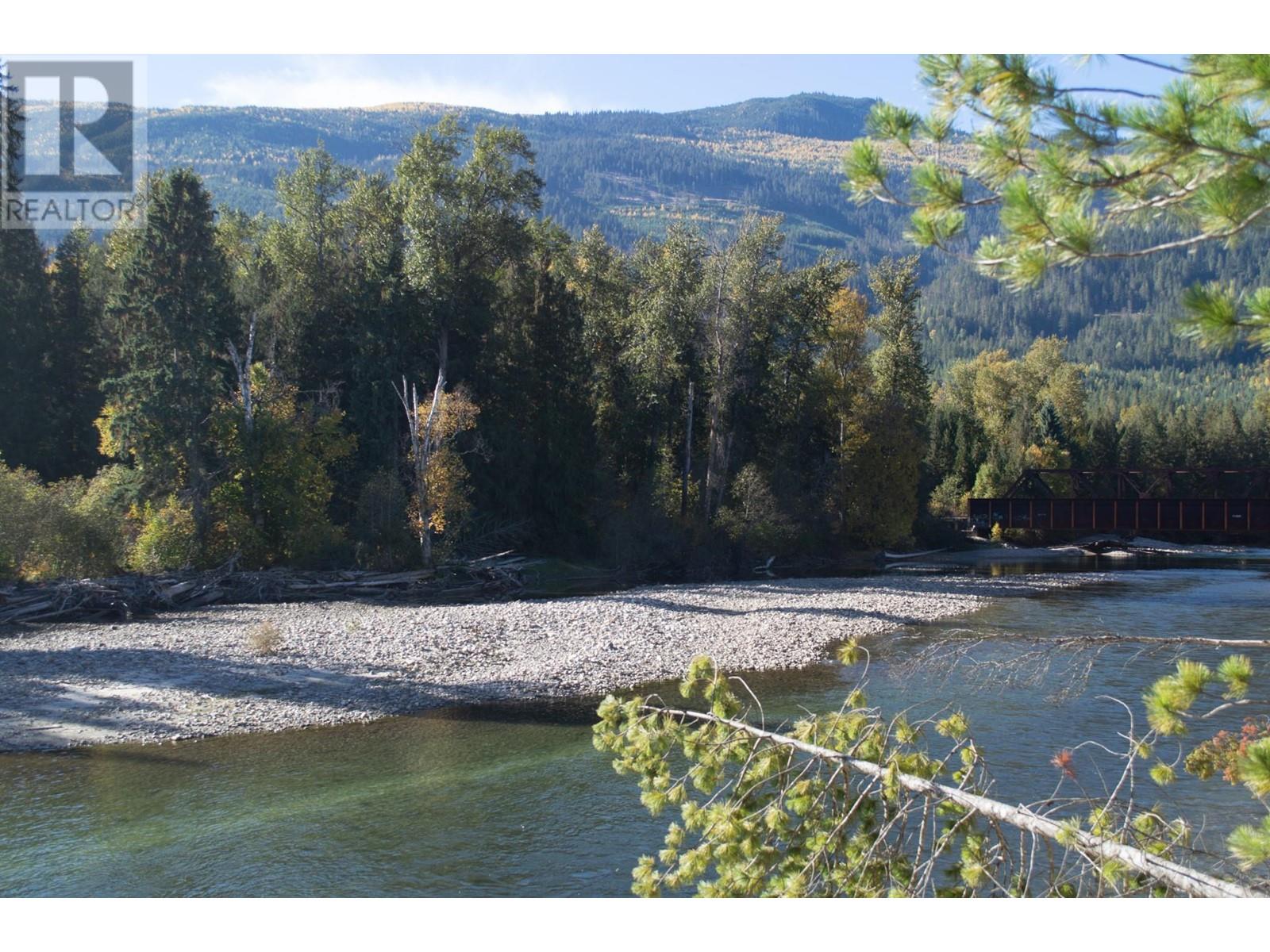 4024 Finucane-Rokosh Road, Malakwa, British Columbia  V0E 2J0 - Photo 41 - 10336973