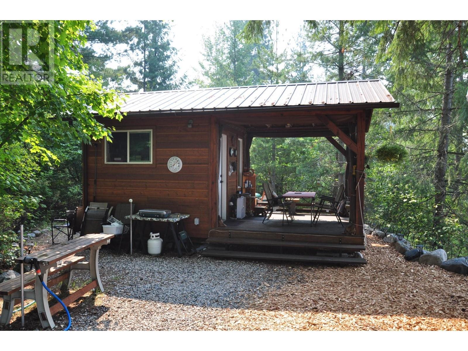 523 Rosebery Loop Road, Rosebery, British Columbia  V0G 1S1 - Photo 26 - 10336970