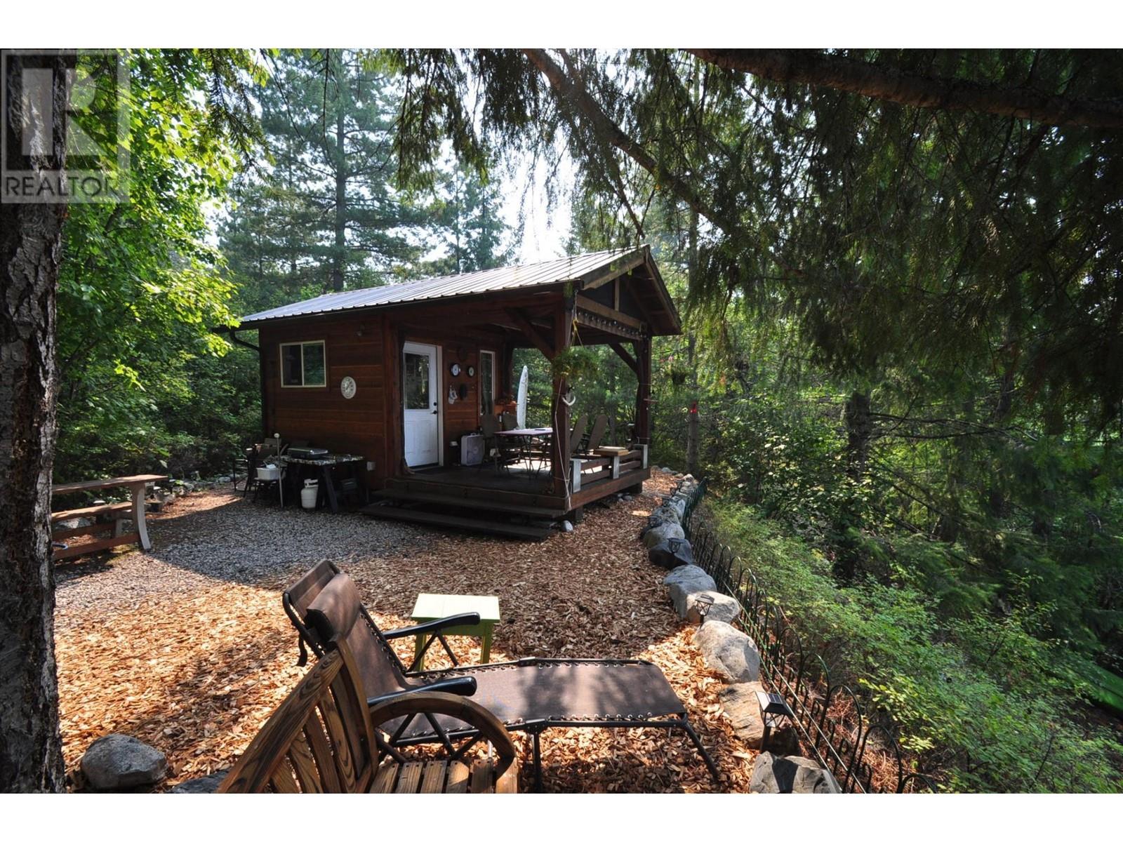 523 Rosebery Loop Road, Rosebery, British Columbia  V0G 1S1 - Photo 36 - 10336970