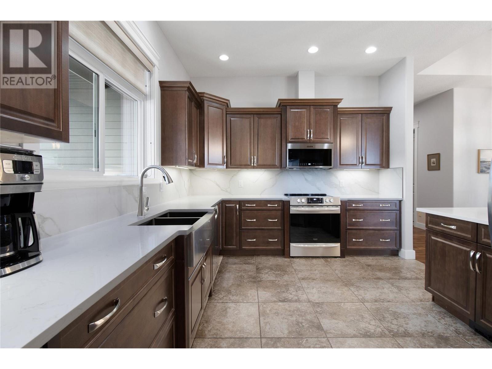 2582 St. Andrews Street, Blind Bay, British Columbia  V0E 1H0 - Photo 23 - 10333819