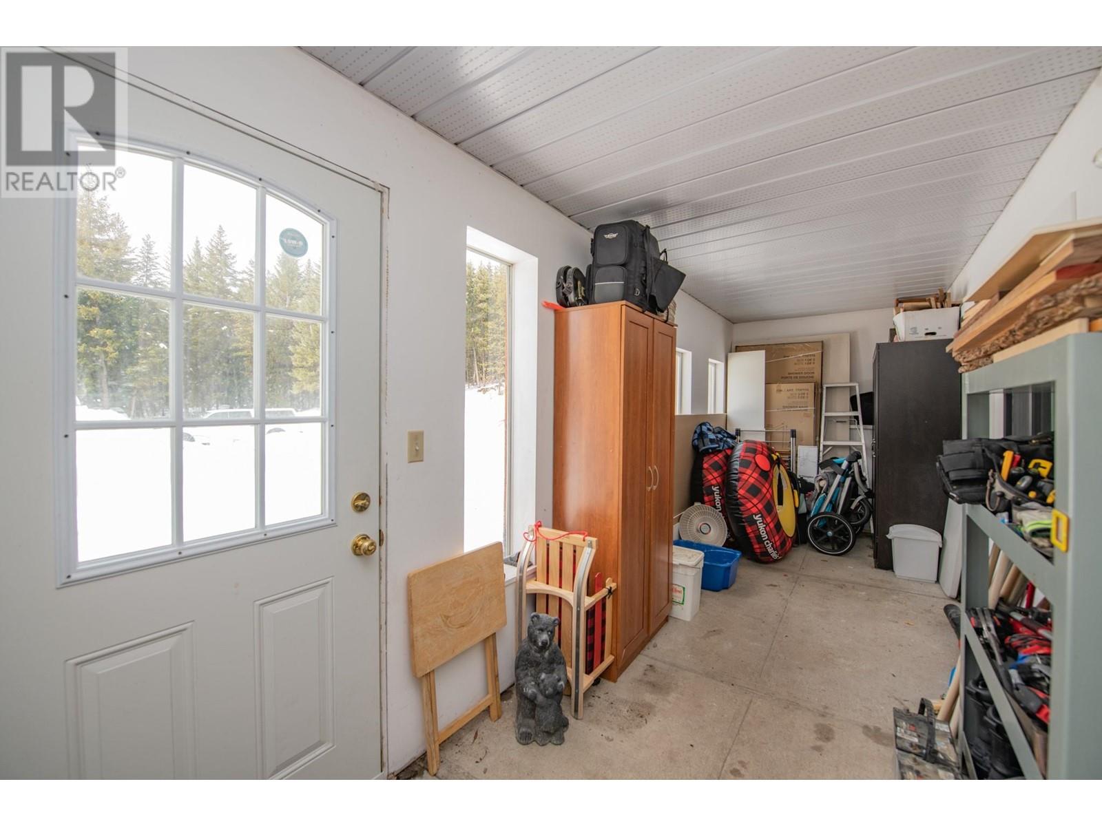 7250 China Valley Road, Falkland, British Columbia  V0E 1W1 - Photo 37 - 10336402