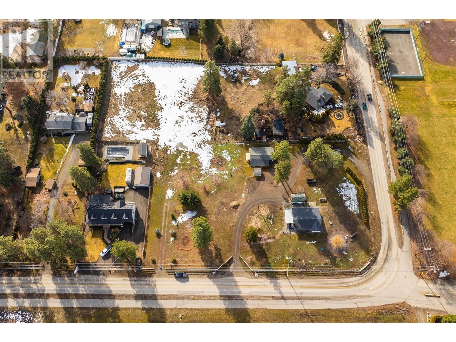 4200 Spiers Road, Kelowna, British Columbia  V1W 4B5 - Photo 68 - 10336869