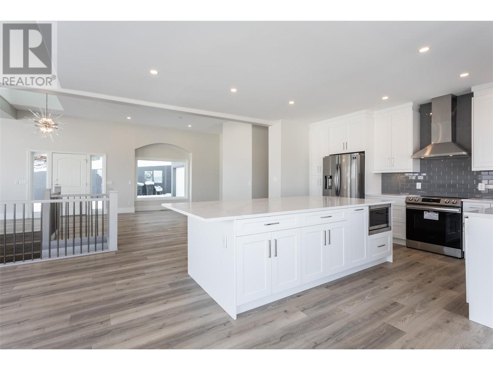 845 Toovey Road, Kelowna, British Columbia  V1X 6P9 - Photo 12 - 10336669