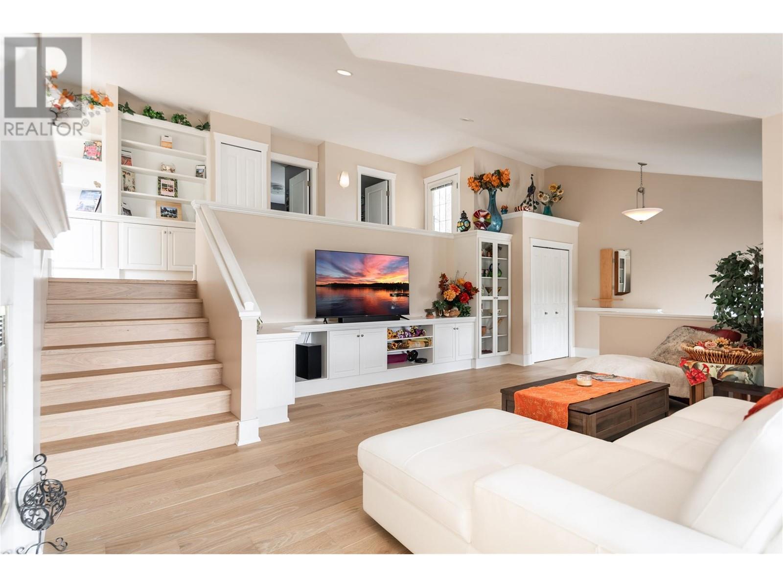 2325 Lillooet Crescent, Kelowna, British Columbia  V1V 1T1 - Photo 13 - 10336811