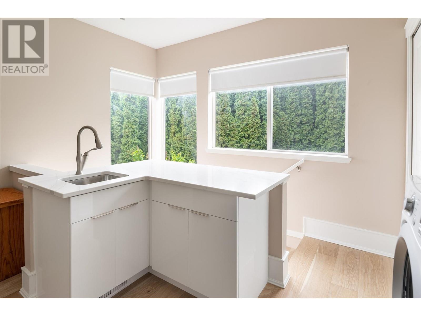 2325 Lillooet Crescent, Kelowna, British Columbia  V1V 1T1 - Photo 24 - 10336811